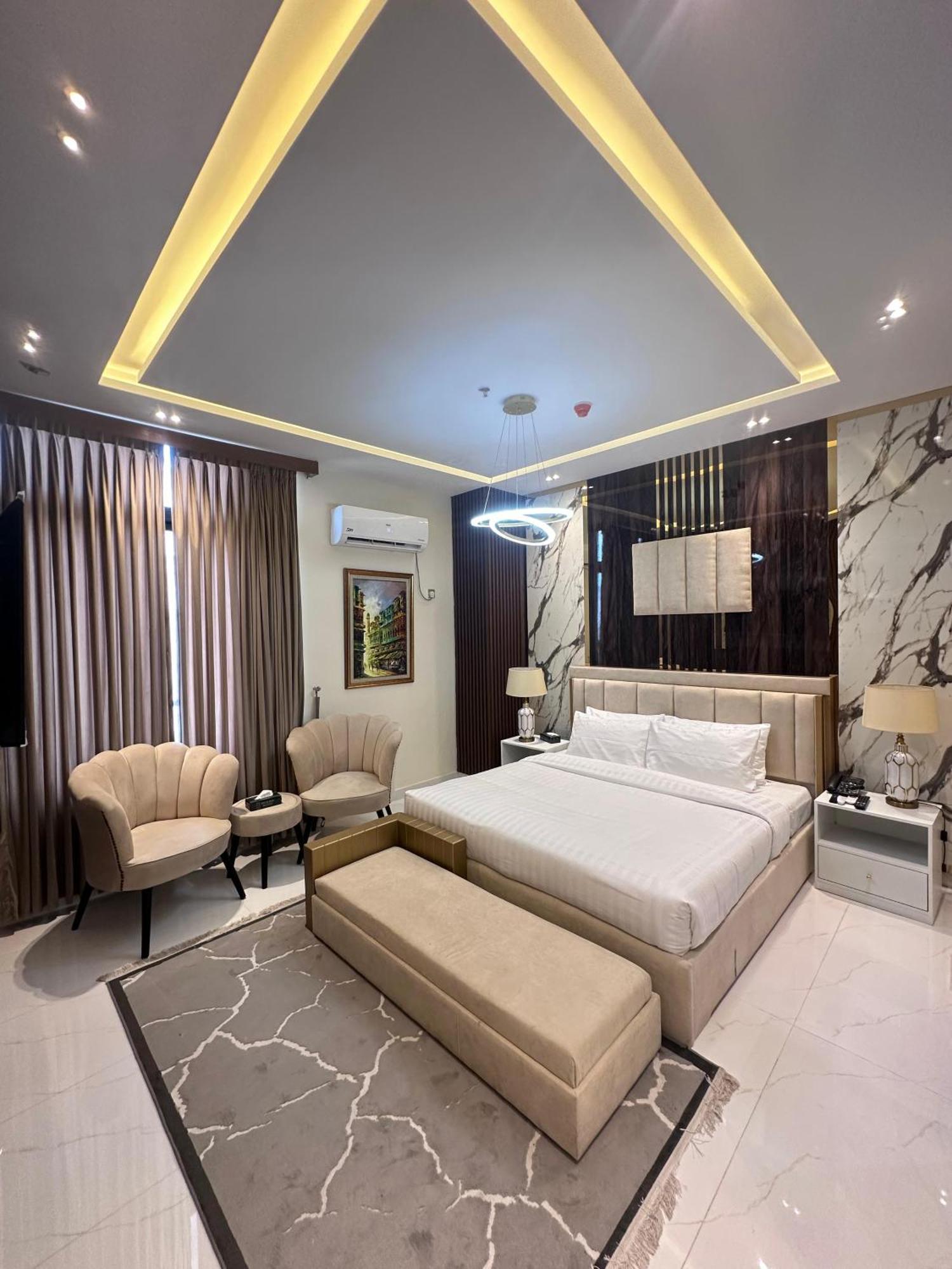 Pavilion Suites - Premium Aparthotel In Bahria Town Rawalpindi Exterior foto